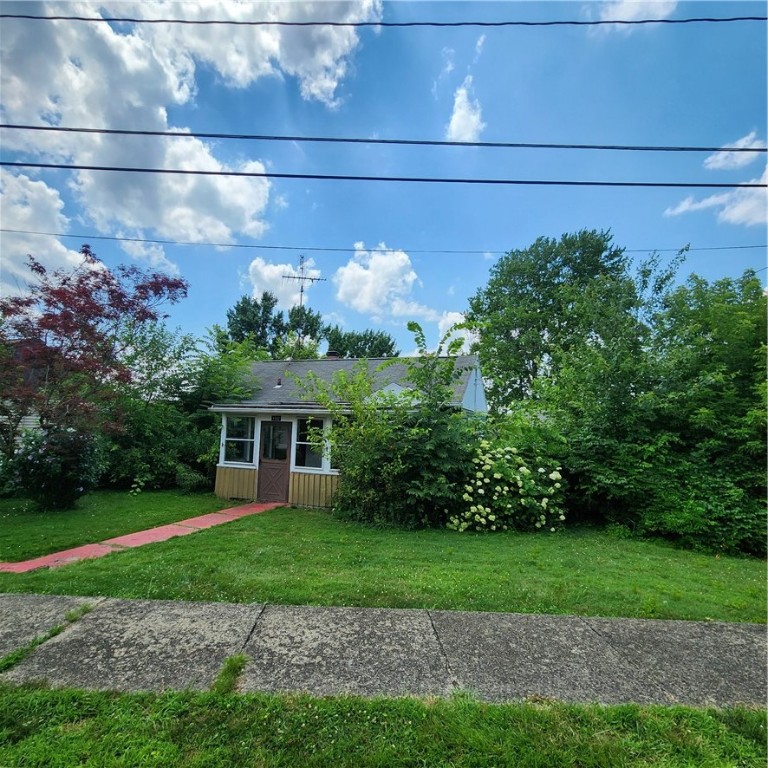 New Castle, Pennsylvania 16101, United States, 3 Bedrooms Bedrooms, ,1 BathroomBathrooms,Residential,Active,170915