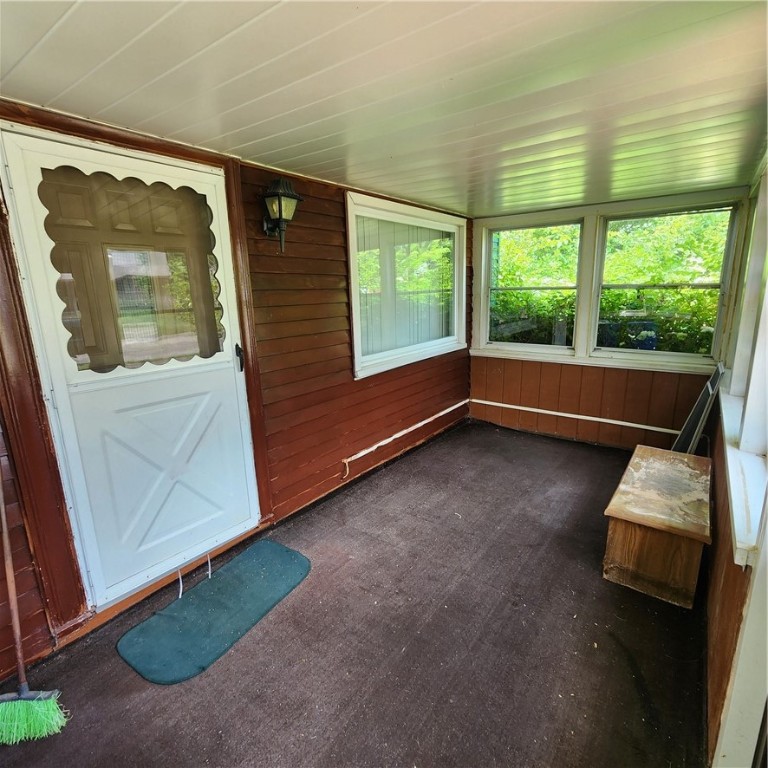 New Castle, Pennsylvania 16101, United States, 3 Bedrooms Bedrooms, ,1 BathroomBathrooms,Residential,Active,170915