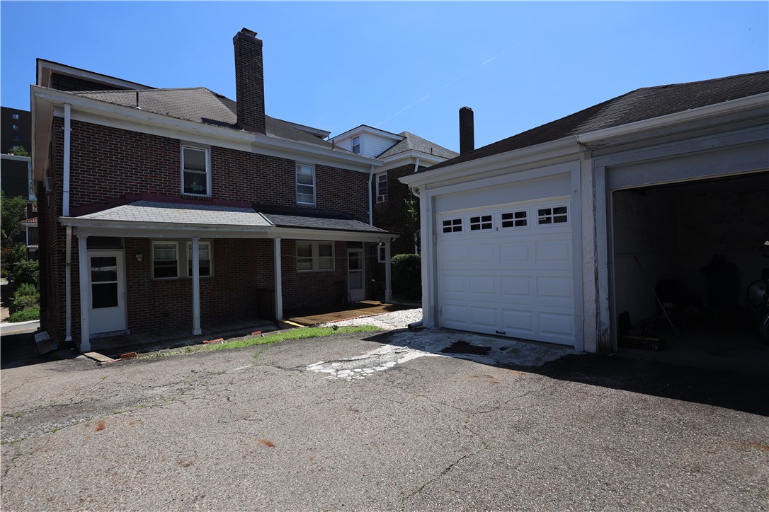 Squirrel Hill, Pennsylvania 15217, United States, 4 Bedrooms Bedrooms, ,2 BathroomsBathrooms,Residential,Active,177654