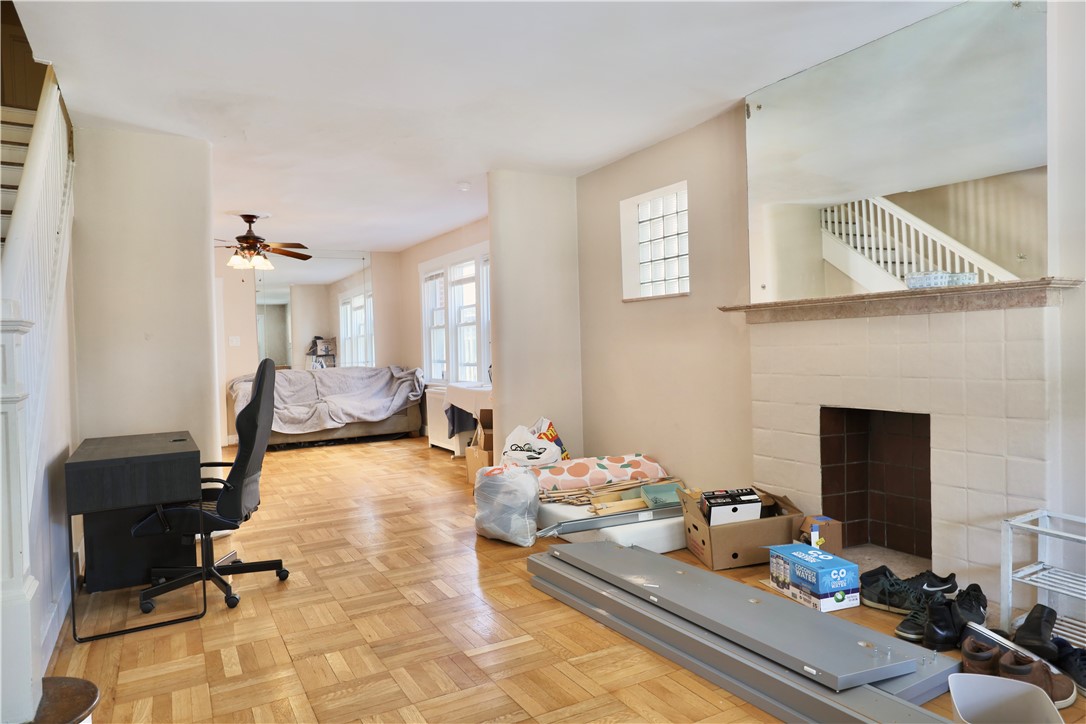 Squirrel Hill, Pennsylvania 15217, United States, 4 Bedrooms Bedrooms, ,2 BathroomsBathrooms,Residential,Active,177654