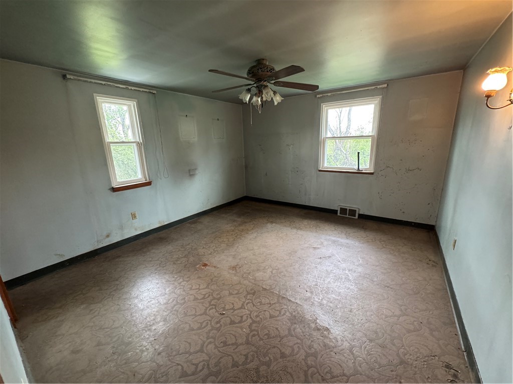 509 Oak St St, West Mifflin, Pennsylvania image 5