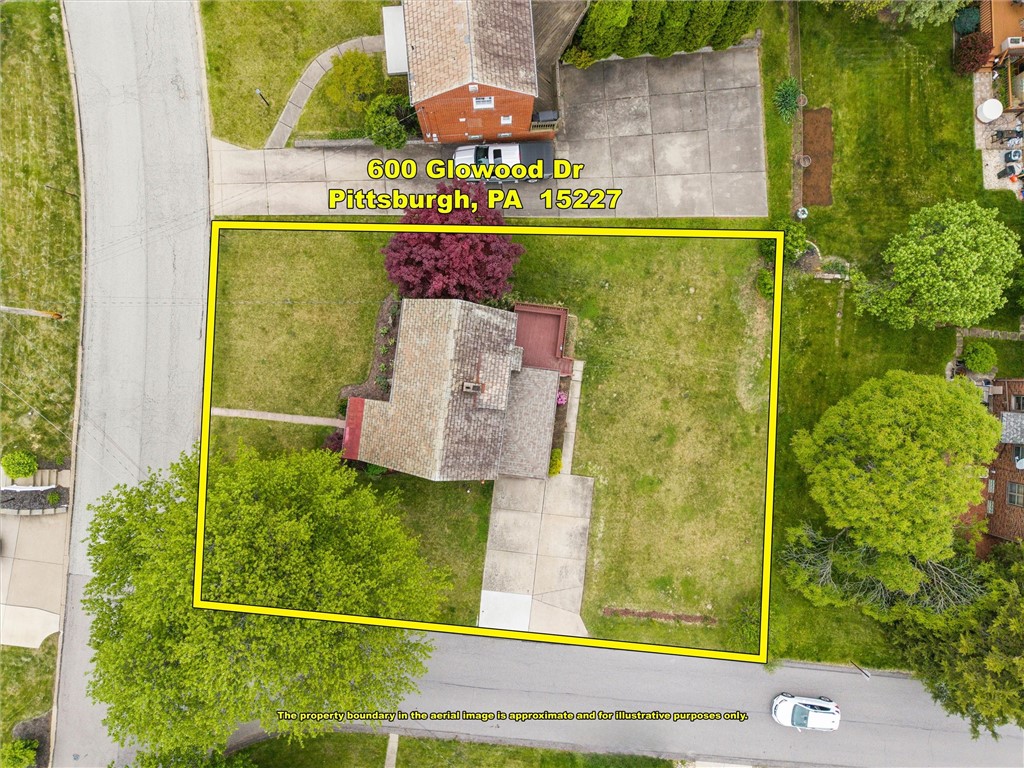600 Glowood Dr, Whitehall, Pennsylvania image 32