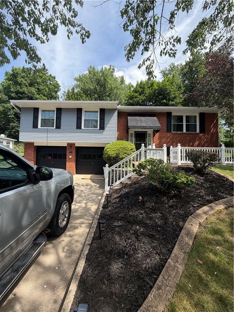 Photo of 556 Sangree Rd, Pittsburgh, PA 15237 (MLS # 1759835)