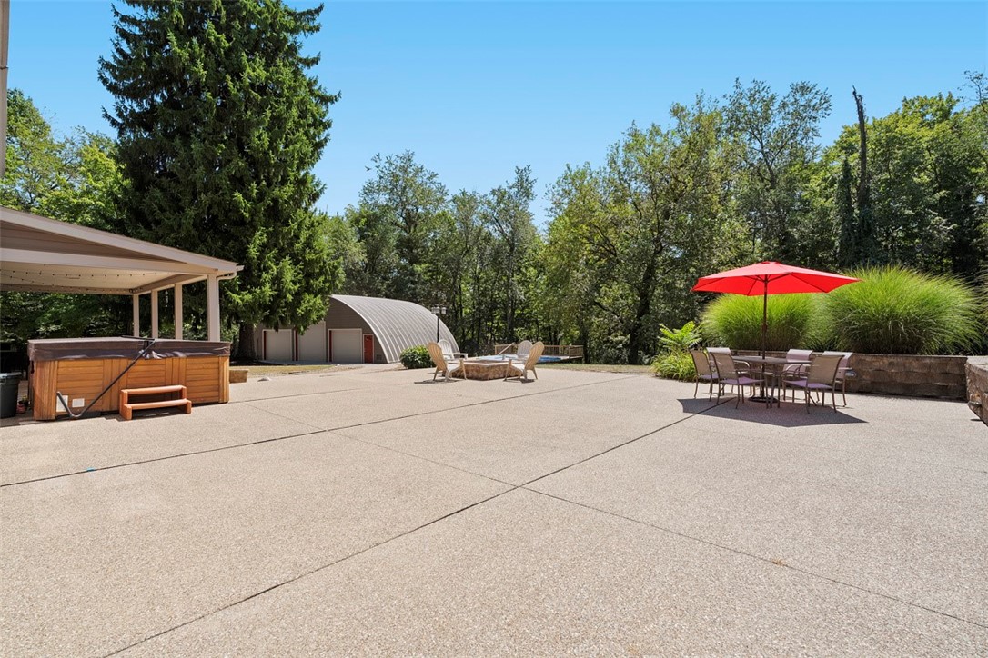 Richland, Pennsylvania 15044, United States, 3 Bedrooms Bedrooms, ,3 BathroomsBathrooms,Residential,Active,195357