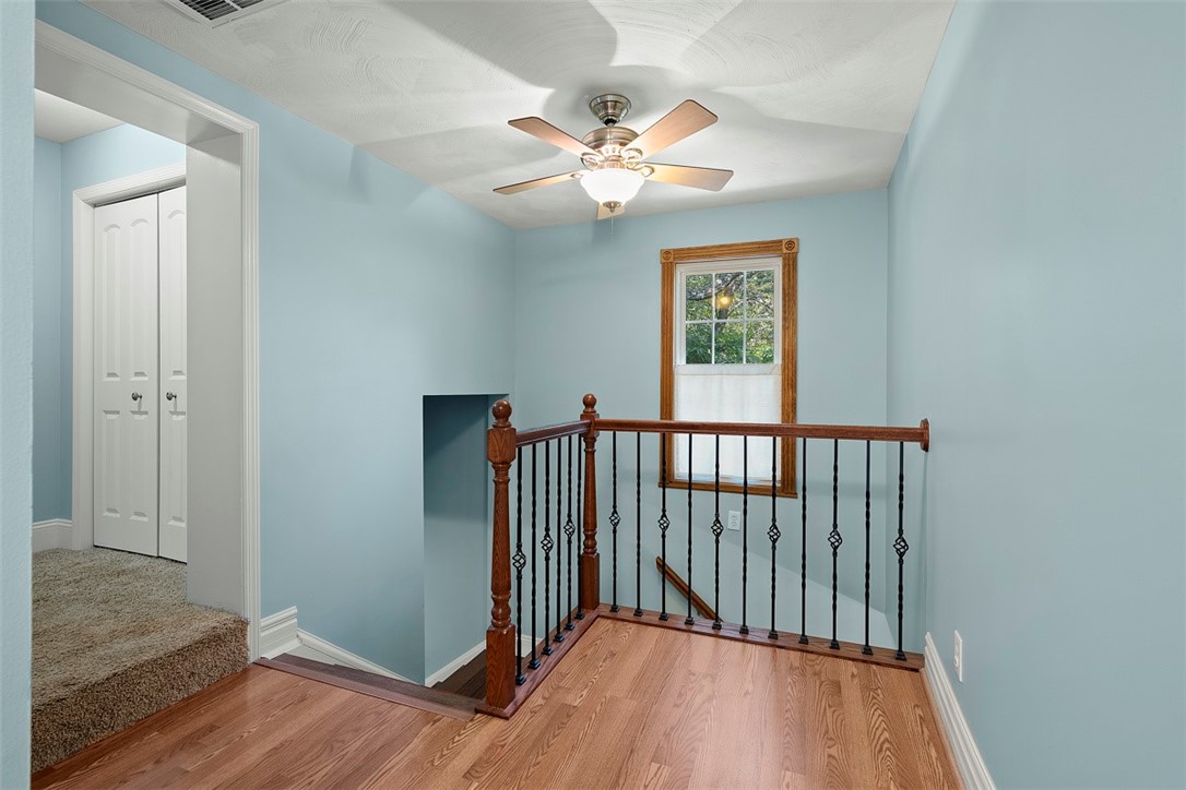 Richland, Pennsylvania 15044, United States, 3 Bedrooms Bedrooms, ,3 BathroomsBathrooms,Residential,Active,195357