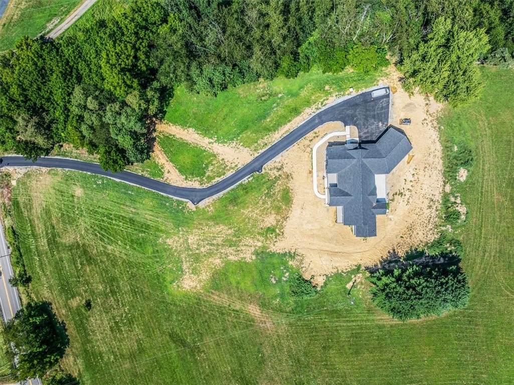 Cecil, Pennsylvania 15317, United States, 3 Bedrooms Bedrooms, ,3 BathroomsBathrooms,Residential,Active,194534