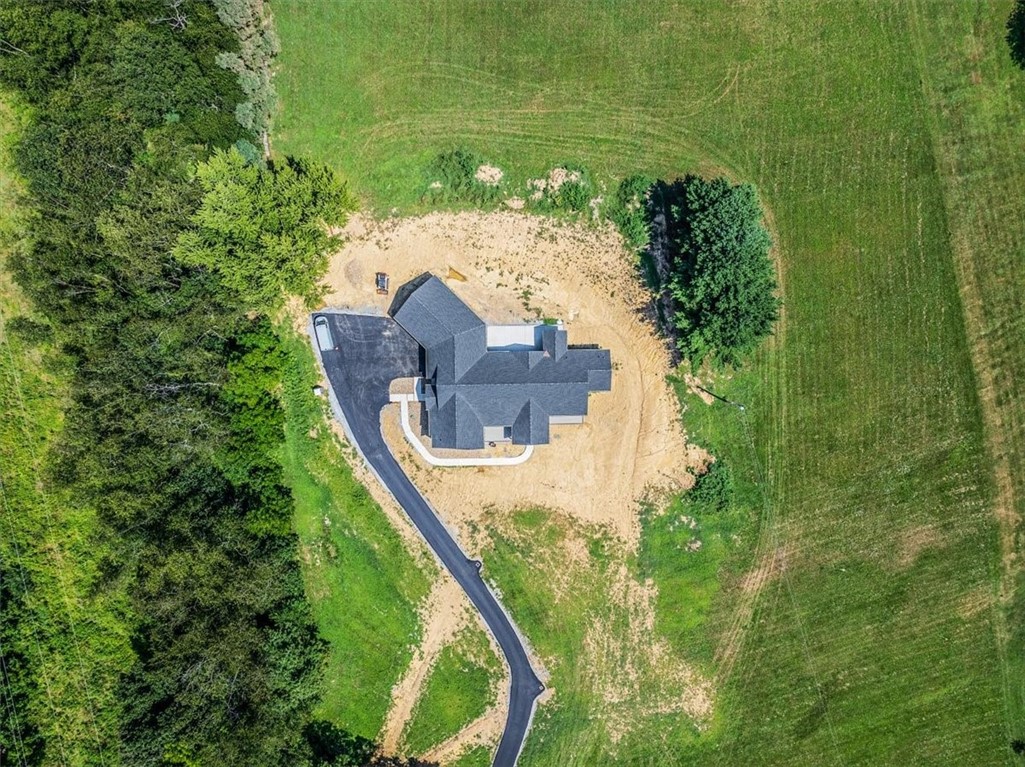 Cecil, Pennsylvania 15317, United States, 3 Bedrooms Bedrooms, ,3 BathroomsBathrooms,Residential,Active,194534