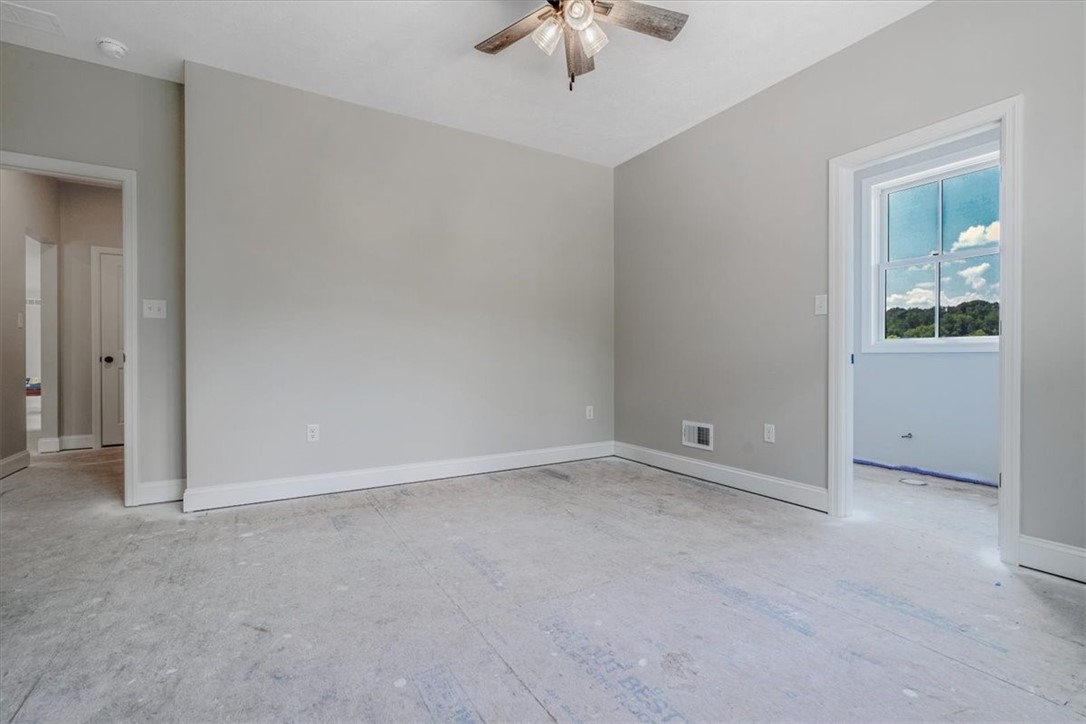 Cecil, Pennsylvania 15317, United States, 3 Bedrooms Bedrooms, ,3 BathroomsBathrooms,Residential,Active,194534