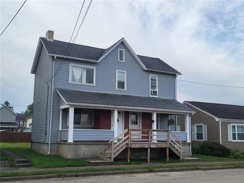 Photo of 114 Ave B, Latrobe, PA 15650 (MLS # 1725717)