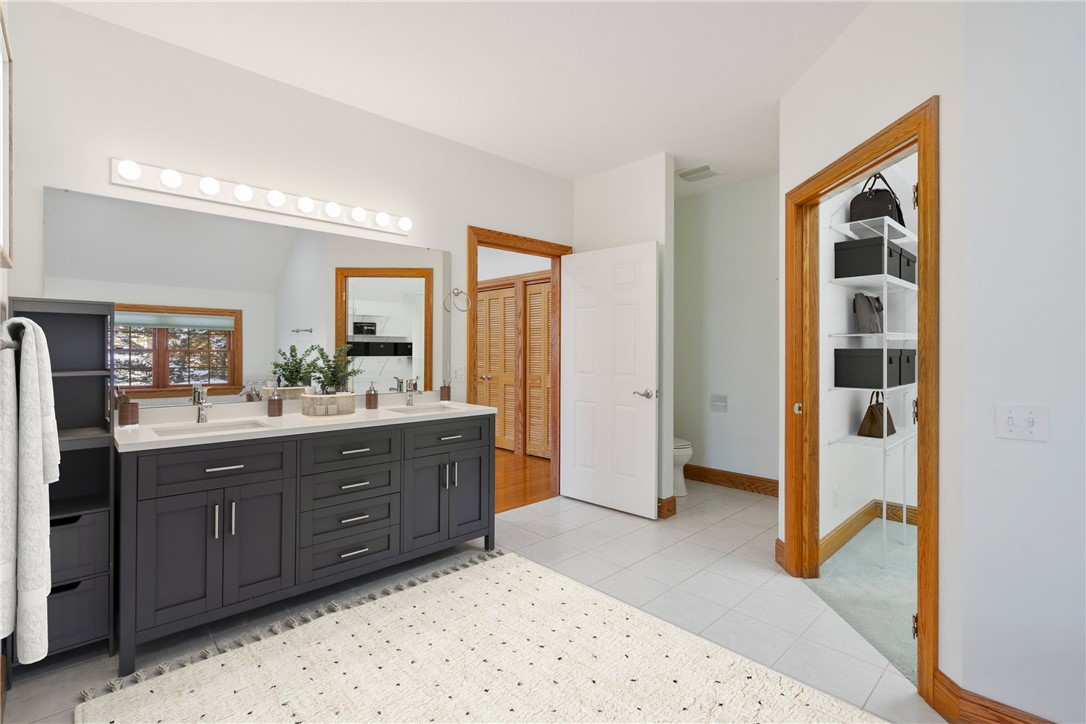 Center Twp - But, Pennsylvania 16001, United States, 4 Bedrooms Bedrooms, ,5 BathroomsBathrooms,Residential,Active,18177