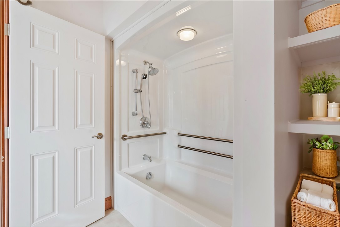 Center Twp - But, Pennsylvania 16001, United States, 4 Bedrooms Bedrooms, ,5 BathroomsBathrooms,Residential,Active,18177