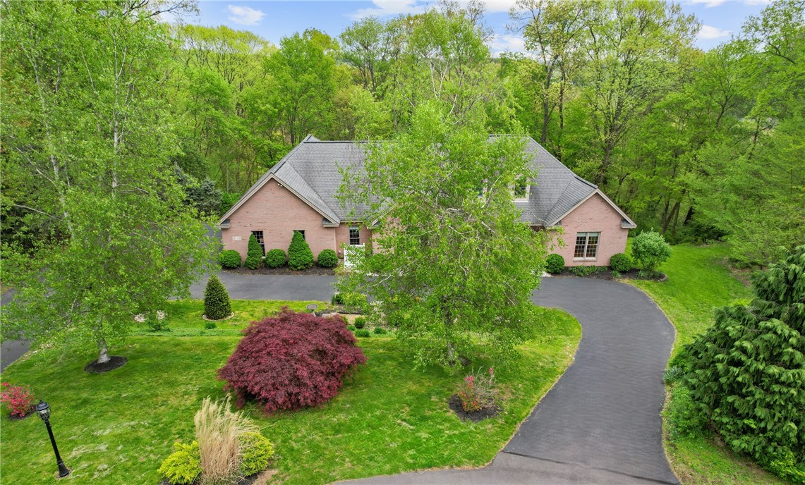 Center Twp - But, Pennsylvania 16001, United States, 4 Bedrooms Bedrooms, ,5 BathroomsBathrooms,Residential,Active,18177