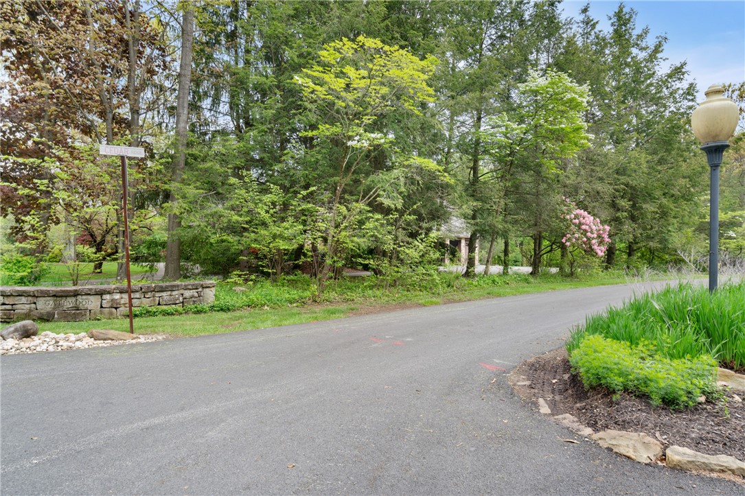 Center Twp - But, Pennsylvania 16001, United States, 4 Bedrooms Bedrooms, ,5 BathroomsBathrooms,Residential,Active,18177