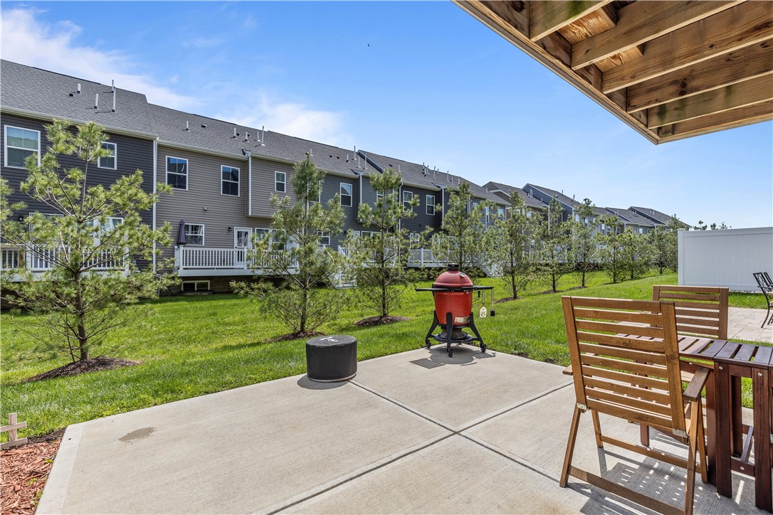 4012 Crown Drive Dr, South Park, Pennsylvania image 36