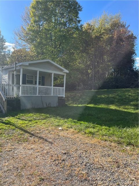 Photo of 323 Aley Hill Rd, Beaver Falls, PA 15010 (MLS # 1725501)