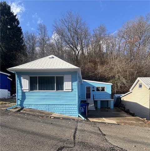 Homes For Sale - 658 14th St Ext St<br/> Beaver County, Monaca, PA 15061