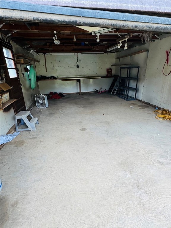 Mc Clellandtown, Pennsylvania 15458, United States, 3 Bedrooms Bedrooms, ,2 BathroomsBathrooms,Residential,Active,134018