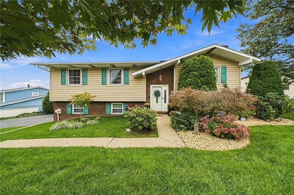210 DAVID DR, UNIONTOWN, PA 15401 - Image 2af9b1c9e0a500d2154cc5096487f4ea/894506163