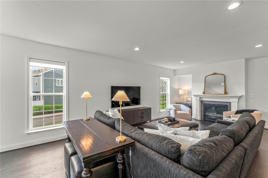 2116 Chartiers Run, South Fayette, Ohio image 4