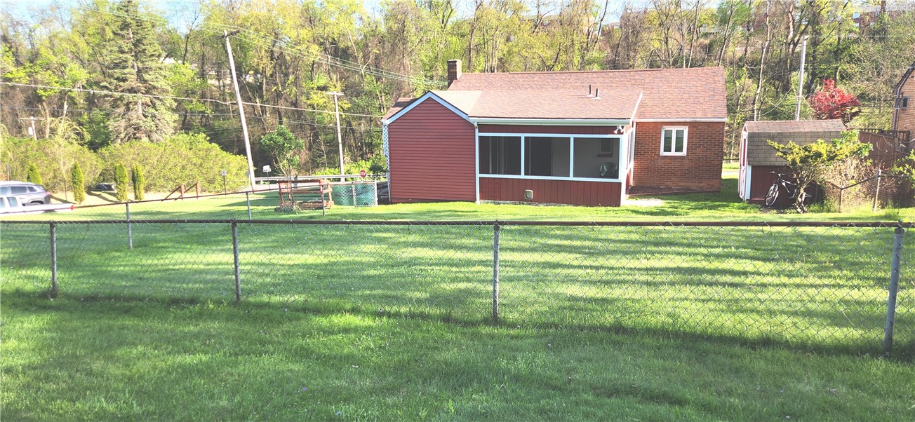 419 Streets Run Rd. Rd, Whitehall, Pennsylvania image 3