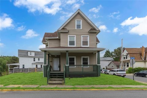 Homes For Sale - 193 Virginia Ave Ave<br/> Beaver County, Rochester, PA 15074