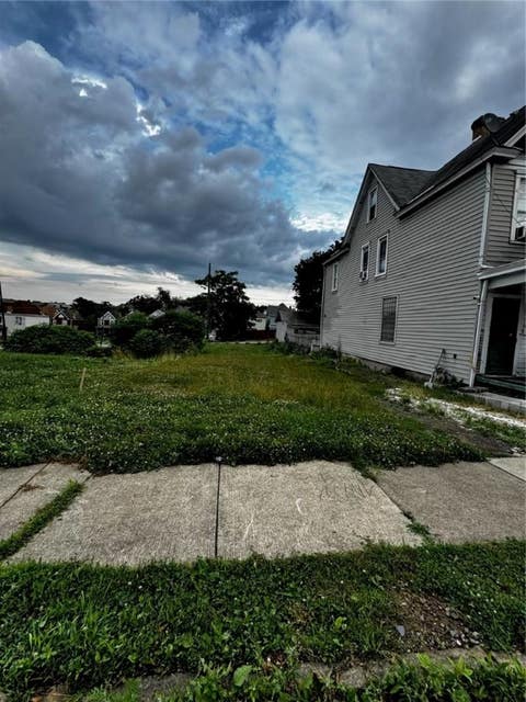 Vacant Land For Sale - 1507 Mifflin St<br/> Homestead, PA 15120