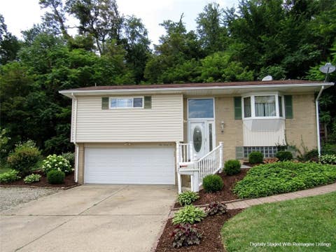 Homes For Sale - 195 Duquesne Ave Ave<br/> Dravosburg, PA 15034