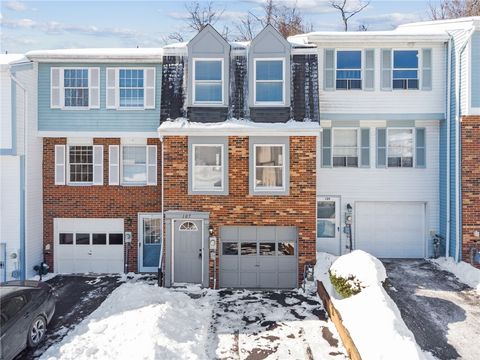 Photo of 107 Ligonier Ln, New Kensington, PA 15068 (MLS # 1738914)