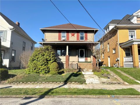 904 W Clayton St New Castle PA 16102