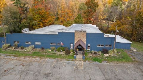 Photo of 11712 Hydetown Rd, Titusville, PA 16354 (MLS # 1726944)