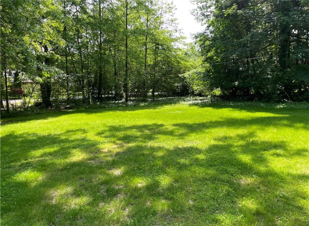 Neshannock Twp, Pennsylvania 16105, United States, 2 Bedrooms Bedrooms, ,1 BathroomBathrooms,Residential,Active,48957