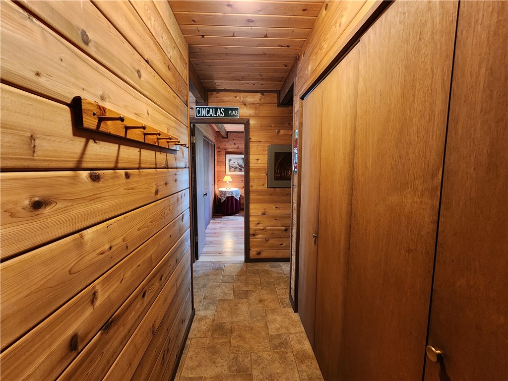 Jackson Twp - Mer, Pennsylvania 16137, United States, 3 Bedrooms Bedrooms, ,3 BathroomsBathrooms,Residential,Active,126514