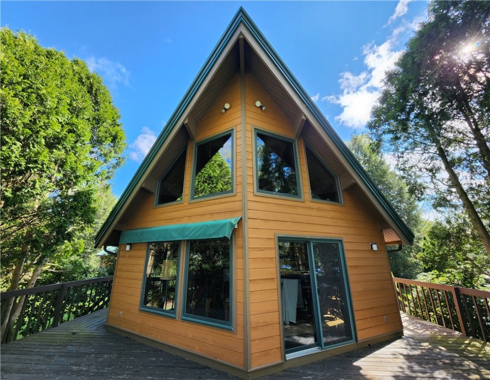 Jackson Twp - Mer, Pennsylvania 16137, United States, 3 Bedrooms Bedrooms, ,3 BathroomsBathrooms,Residential,Active,126514