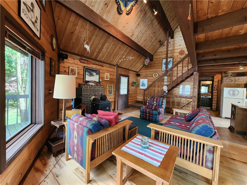 Jackson Twp - Mer, Pennsylvania 16137, United States, 3 Bedrooms Bedrooms, ,3 BathroomsBathrooms,Residential,Active,126514