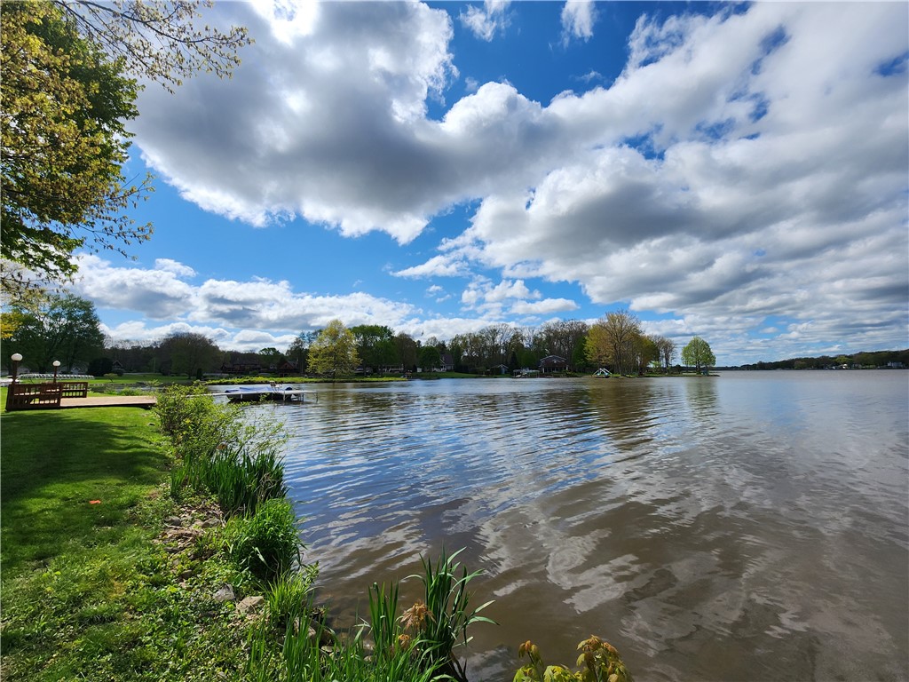 Jackson Twp - Mer, Pennsylvania 16137, United States, 3 Bedrooms Bedrooms, ,3 BathroomsBathrooms,Residential,Active,126514