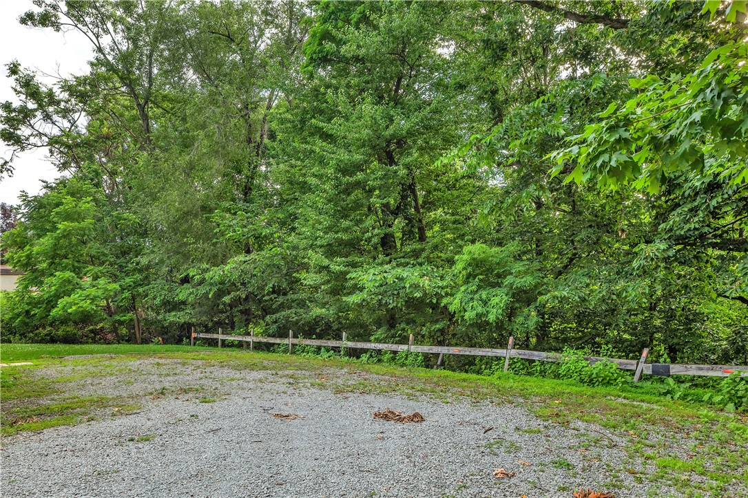 616 Woodburn Lane