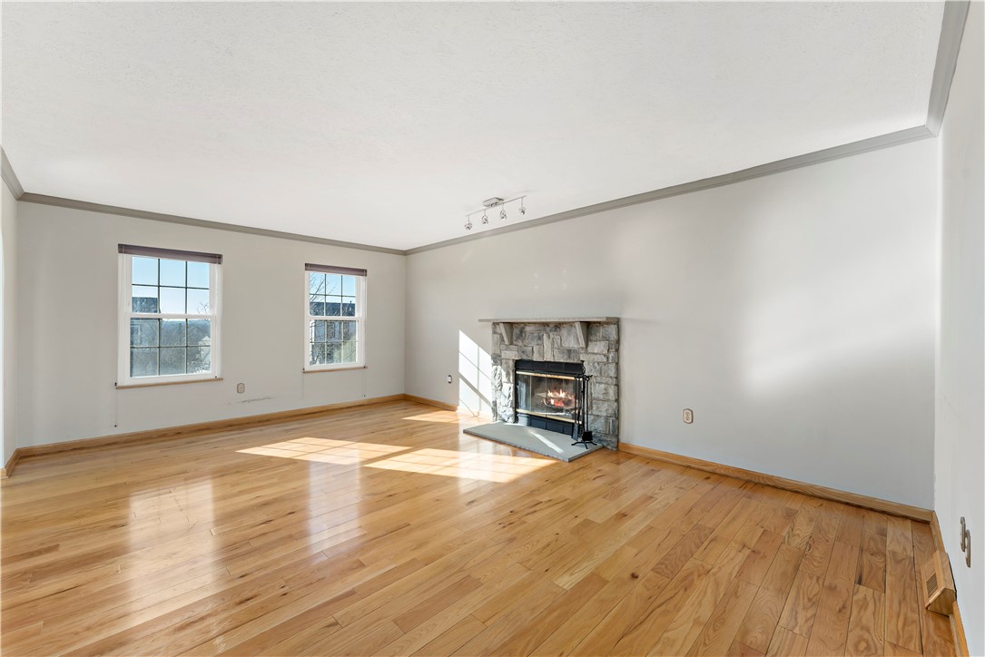 182 Markwood Dr Dr, Cecil, Pennsylvania image 3