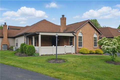25 Ashford Dr Cranberry Twp PA 16066