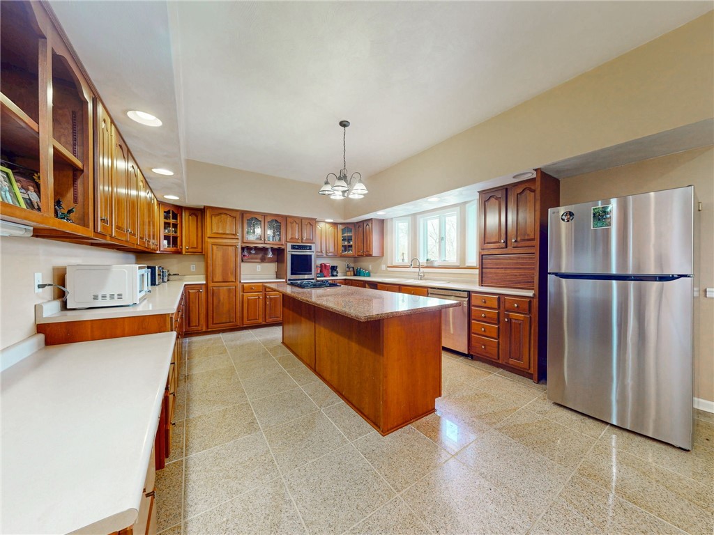 221 Pitgas Rd Rd, Clarksville, Pennsylvania image 10