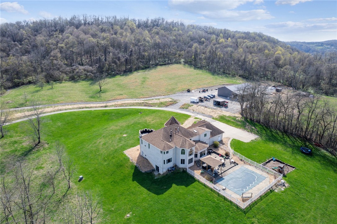 221 Pitgas Rd Rd, Clarksville, Pennsylvania image 4