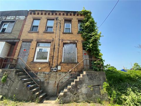 7223 Frankstown Avenue Homewood-Brushton PA 15208