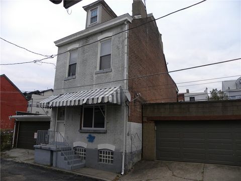 Photo of 222 Sapling Way, Pittsburgh, PA 15224 (MLS # 1729517)