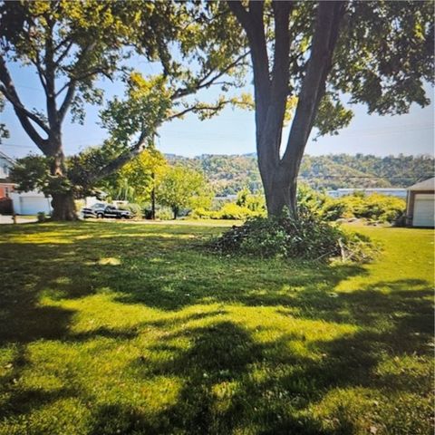 Photo for 458 River Ave