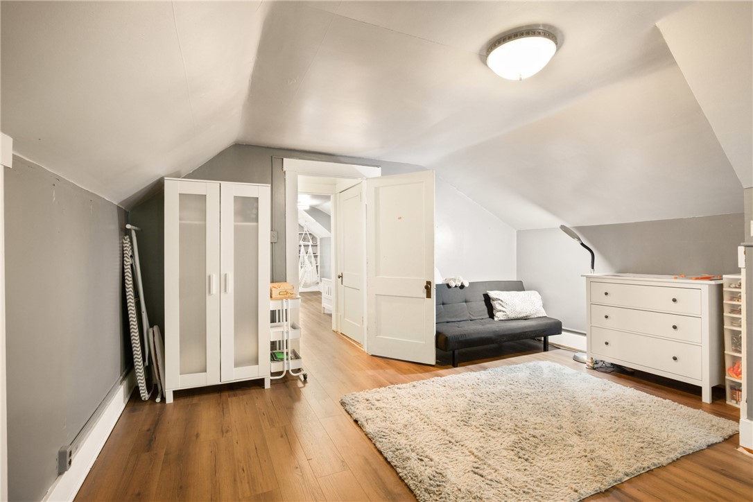 Westmont Hilltop School District, Pennsylvania 15905, United States, 5 Bedrooms Bedrooms, ,4 BathroomsBathrooms,Residential,Active,124982