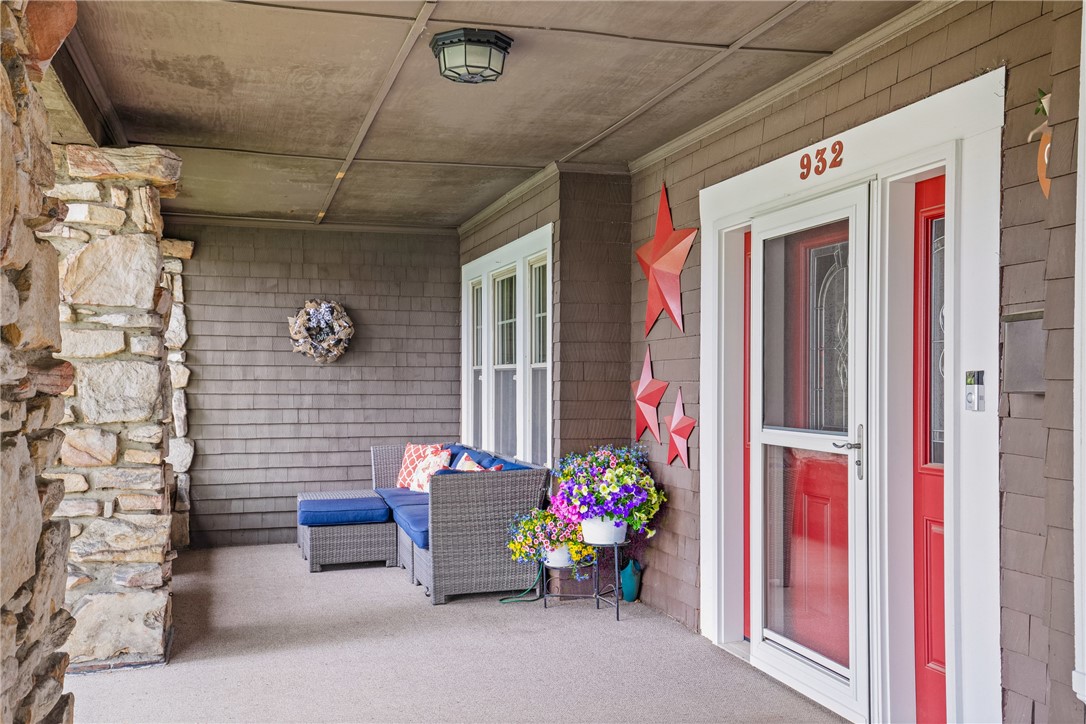 Westmont Hilltop School District, Pennsylvania 15905, United States, 5 Bedrooms Bedrooms, ,4 BathroomsBathrooms,Residential,Active,124982