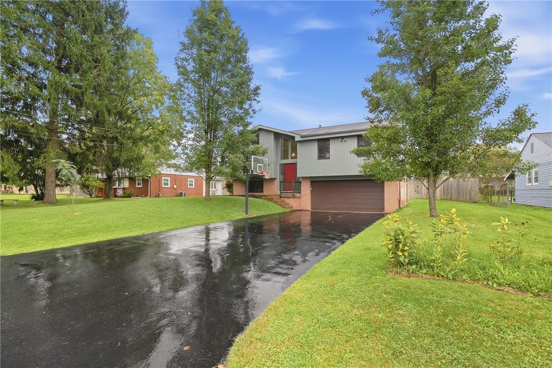 2404 Linden Dr