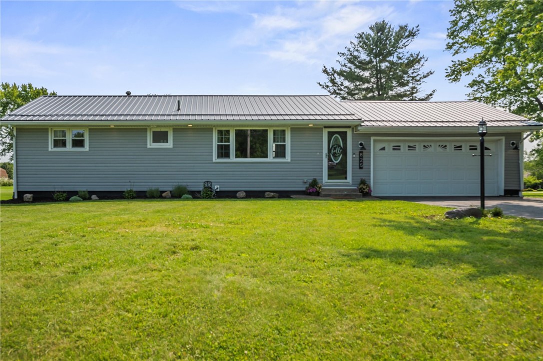 825 Gail Dr, Hermitage, Pennsylvania image 1
