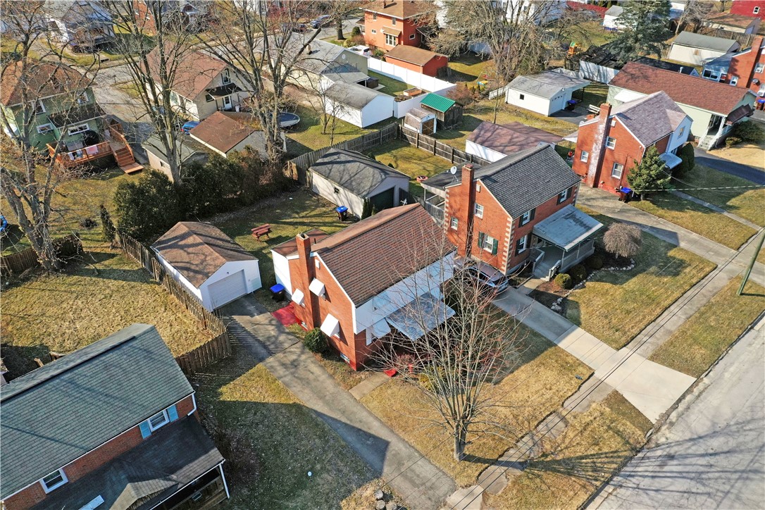 790 Wengler Ave Ave, Sharon, Pennsylvania image 2
