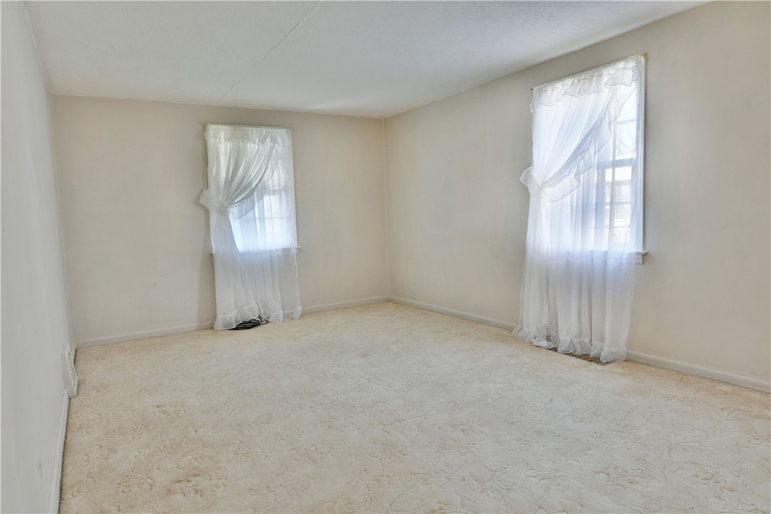 790 Wengler Ave Ave, Sharon, Pennsylvania image 8