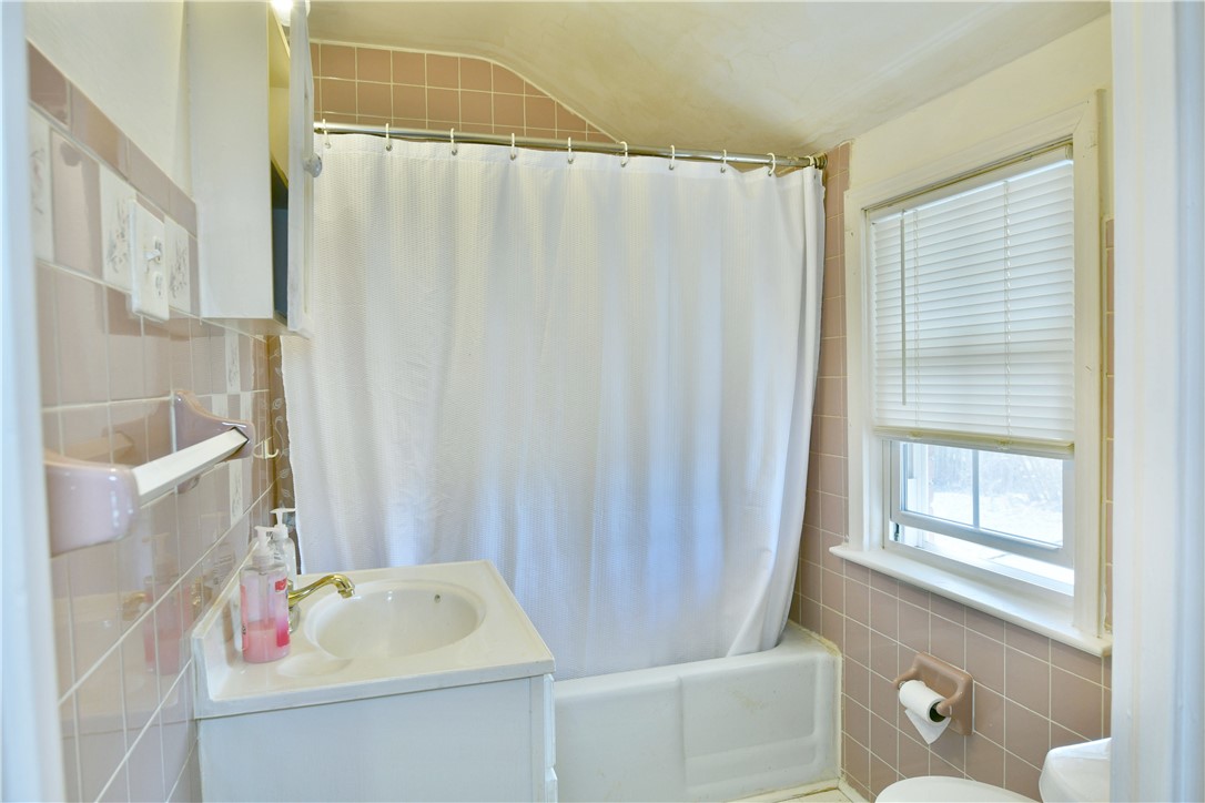 790 Wengler Ave Ave, Sharon, Pennsylvania image 30
